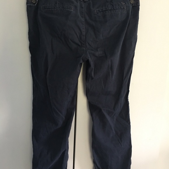 Navy capris - Picture 2 of 3